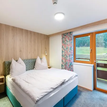 Apartment Lovely With Sauna Storage Pool Terrace *
