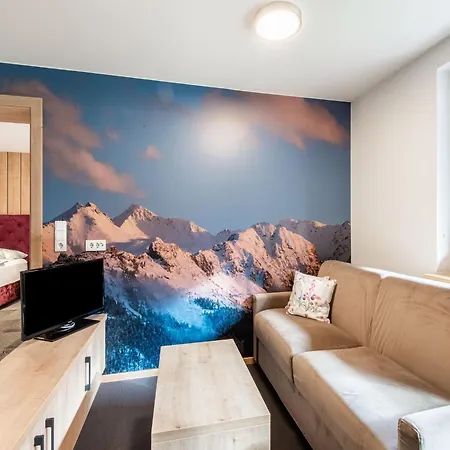 Lovely With Sauna Storage Pool Terrace *