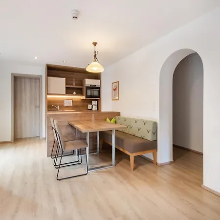 Lovely With Sauna Storage Pool Terrace * Wald im Pinzgau