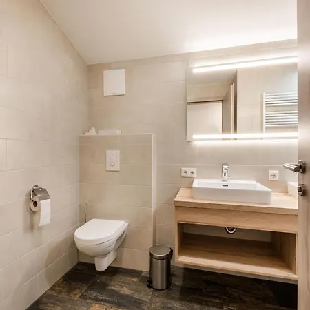 Lovely With Sauna Storage Pool Terrace *
