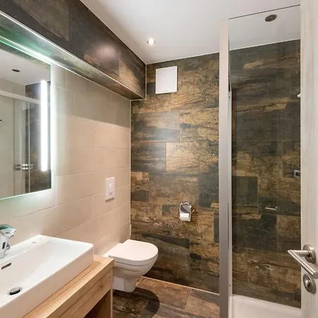 Lovely With Sauna, Storage, Pool, Terrace