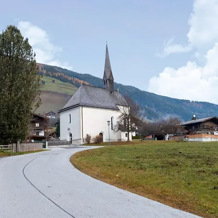 Apartamento Lovely With Sauna Storage Pool Terrace Wald im Pinzgau