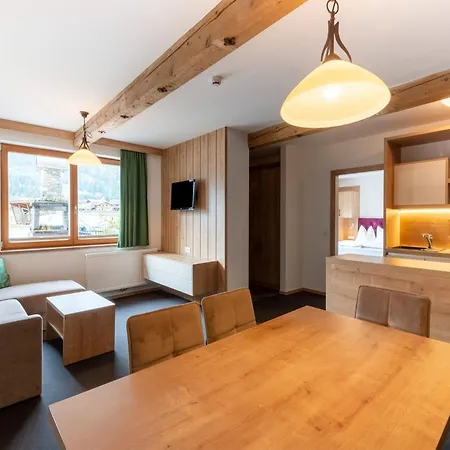 Daire Lovely With Sauna, Storage, Pool, Terrace