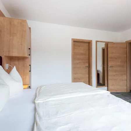 Lovely With Sauna, Storage, Pool, Terrace