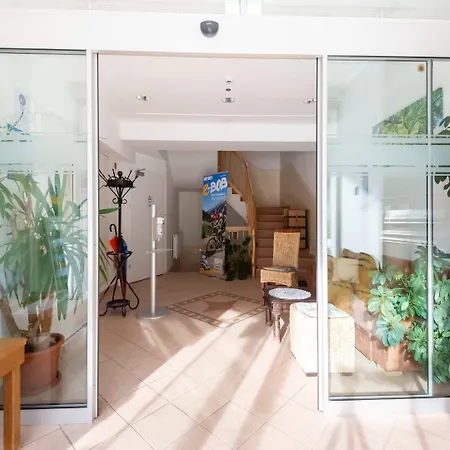 Daire Lovely With Sauna, Storage, Pool, Terrace