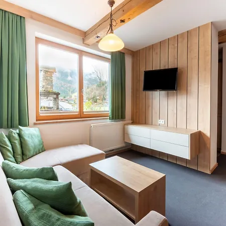 Lovely With Sauna, Storage, Pool, Terrace