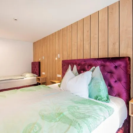 Lovely With Sauna, Storage, Pool, Terrace Apartament Wald im Pinzgau