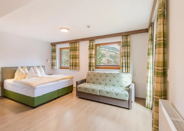 Lovely With Sauna, Storage, Pool, Terrace