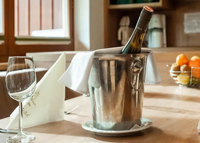 Διαμέρισμα Lovely With Sauna, Storage, Pool, Terrace Wald im Pinzgau