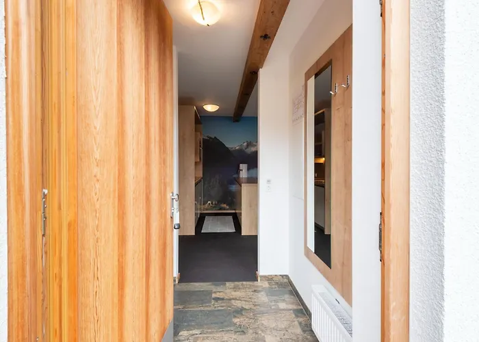 דירה Lovely With Sauna, Storage, Pool, Terrace *