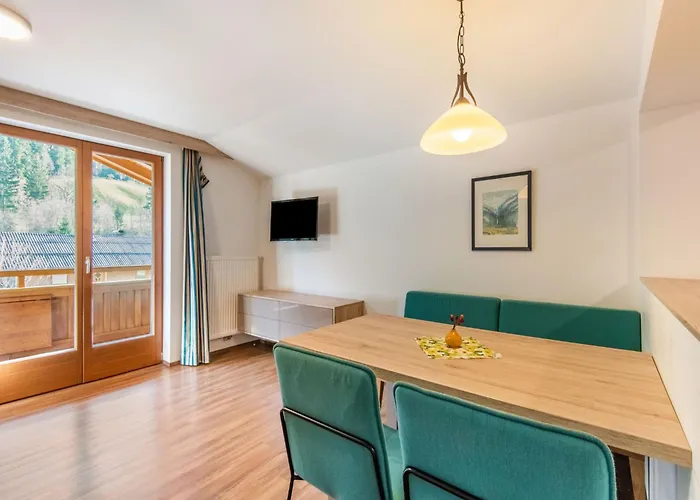 Lovely With Sauna, Storage, Pool, Terrace Wald im Pinzgau