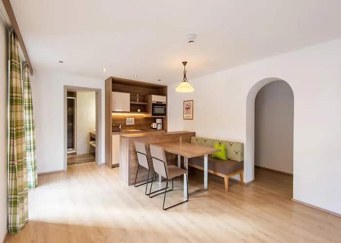 דירה Lovely With Sauna, Storage, Pool, Terrace *