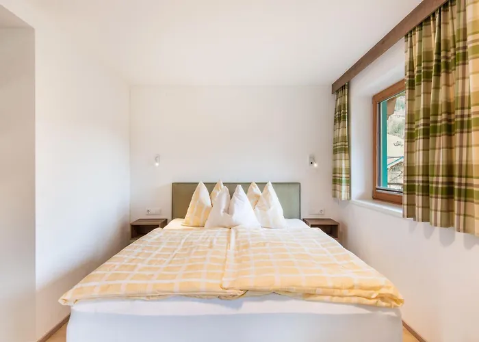 Апартаменты Lovely With Sauna, Storage, Pool, Terrace Вальд (Пинцгау)